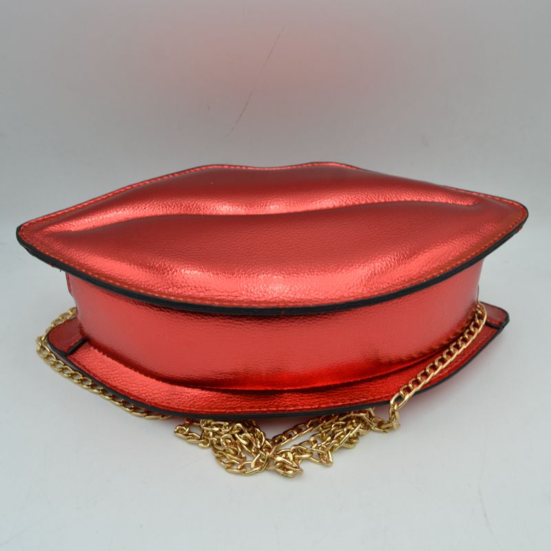 Metallic Lip Shaped Crossbody Bag with Chain Strap